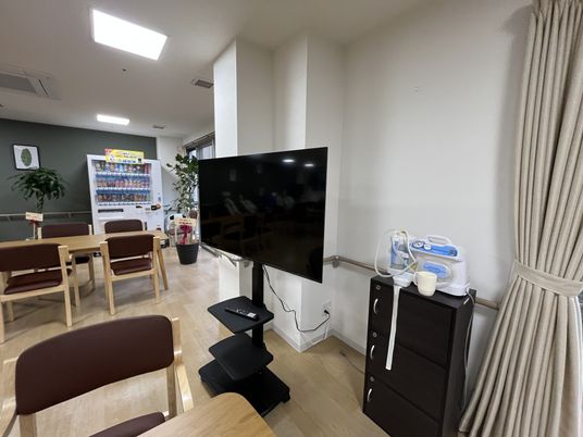 リラックスできる場のダイニングルーム