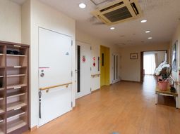 明るい廊下
