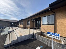 広いスロープの入口