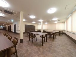 広々とした食堂