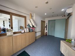 広々とした受付