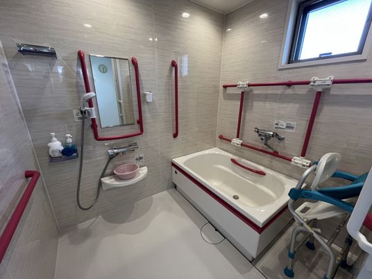 安全設計の浴室