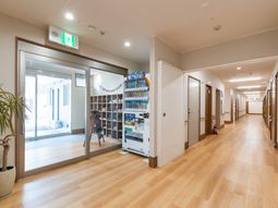 自販機のある廊下