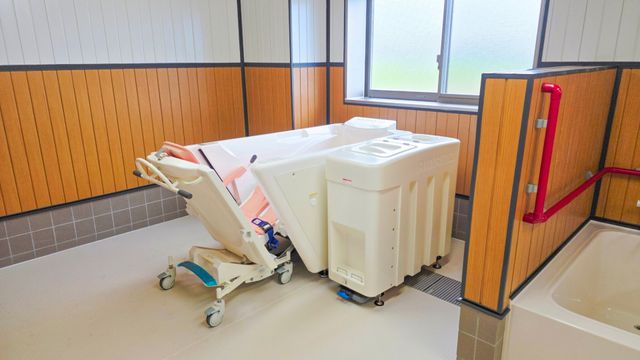 特殊浴槽の設備