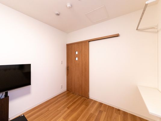テレビ付き個室  