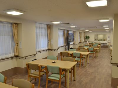 落ち着いた雰囲気の食堂