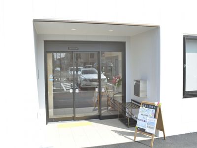 広々とした入口