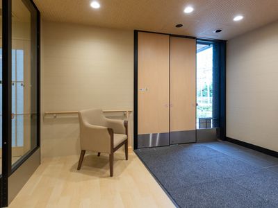 広々とした出入口