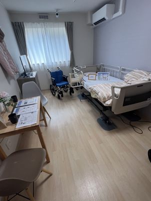 明るい出入口