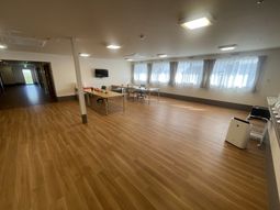 広々とした空間の部屋