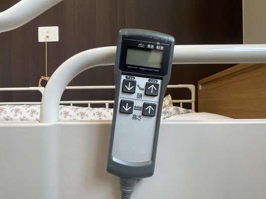 ベッドの操作パネル