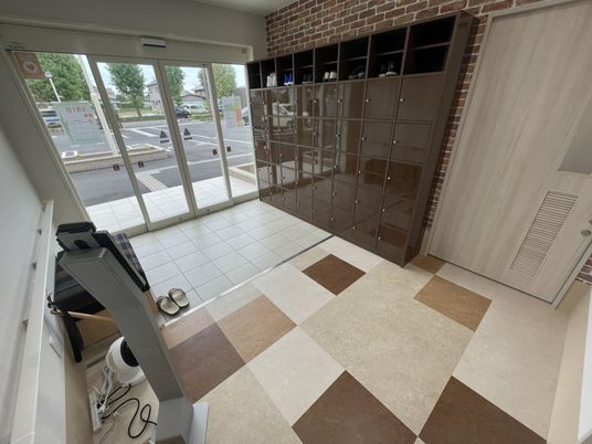 靴箱のある玄関