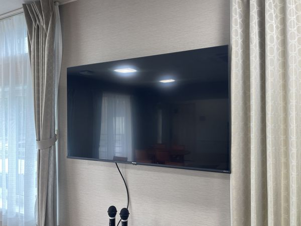 薄型テレビのある部屋