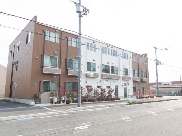 清潔感のある建物外観