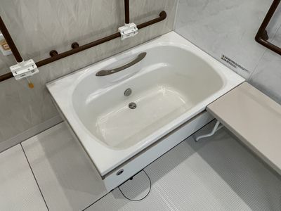 バリアフリーの浴室