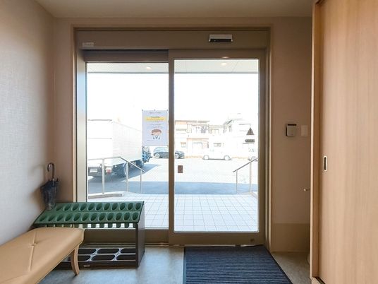 出入口のある空間