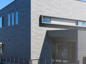 モダンな建物外観  