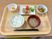 食事トレイの料理