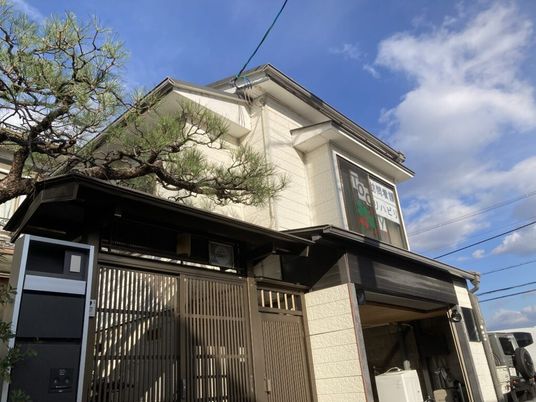 和風の建物外観  