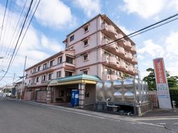 モダンな建物の外観