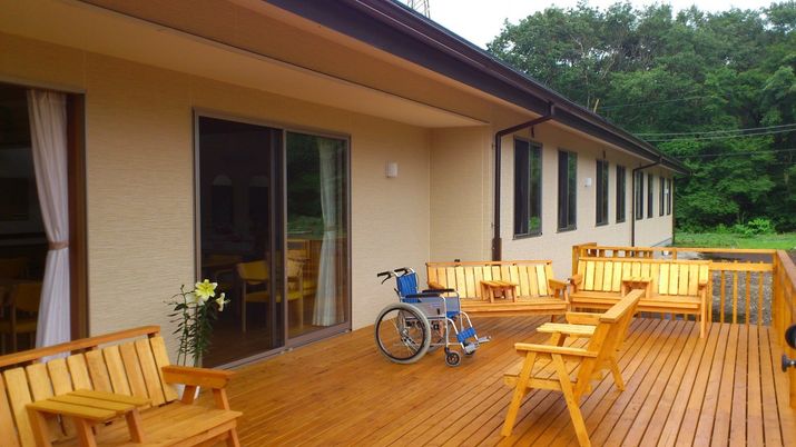 広々としたテラス