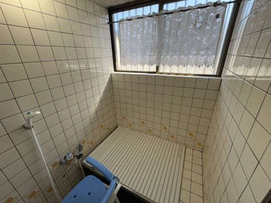 浴室の洗い場  