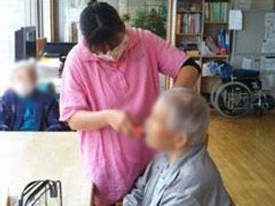 温かなケアの様子