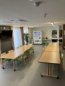 明るいダイニングルーム