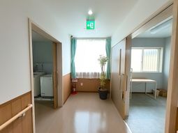 明るい廊下