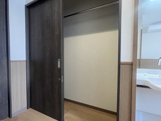 広々としたクローゼット