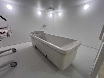 広々とした浴室