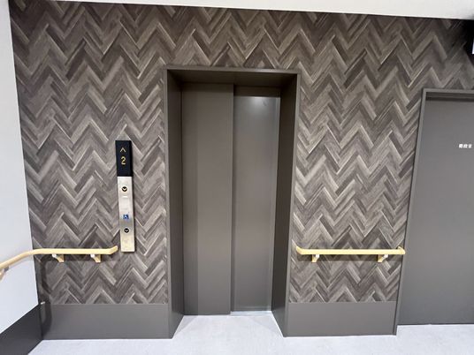 落ち着いた廊下