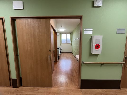 廊下からの居室