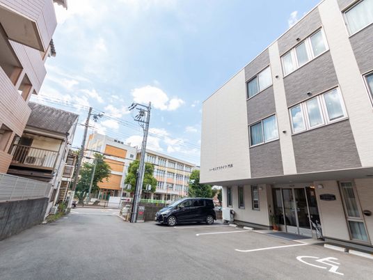 施設の外観  