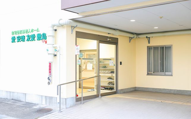 明るいエントランス