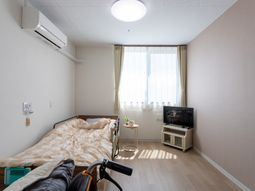 日差しが差し込む居室
