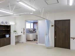 リハビリ機器のある部屋
