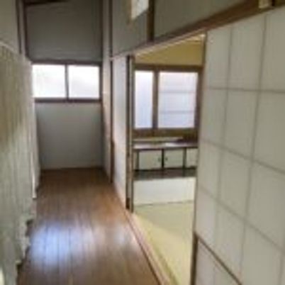 落ち着いた廊下