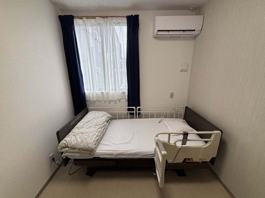 ベッドのある部屋