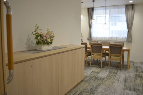 明るいダイニングルーム