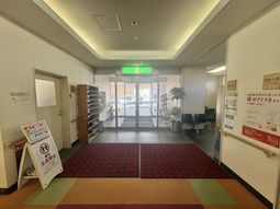 広々としたエントランス