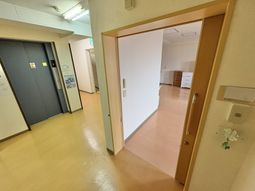 開放的な廊下