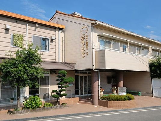 外観の建物正面  
