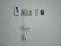 設備が整った壁面