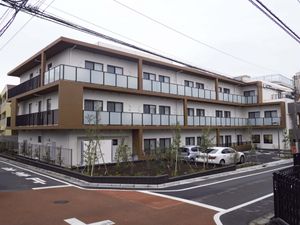 モダンな建物の外観