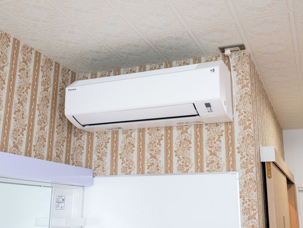 壁掛けの空調設備
