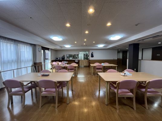 広々とした食堂