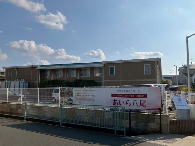 外観 外観 広々とした建物で、開放感のある雰囲気です。就業を考える人には働きやすい環境です。