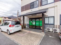 入り口の外観