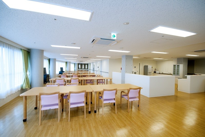 塙厚生病院併設 介護老人保健施設 久慈の郷の外観